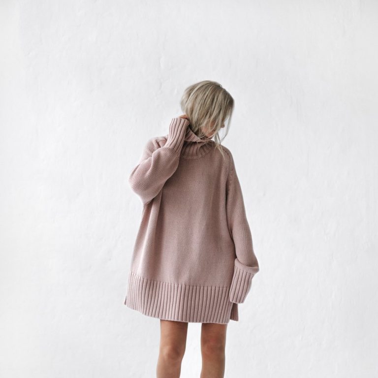 Seaside tones turtleneck jumper dusty pink