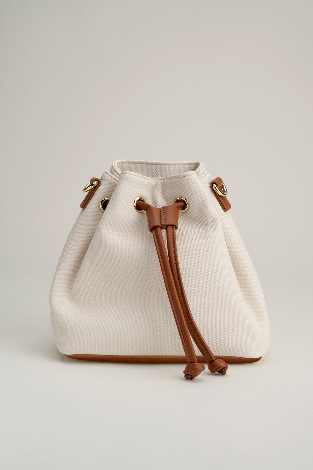 Cream Bucket Bag - Copperdot Leather Goods