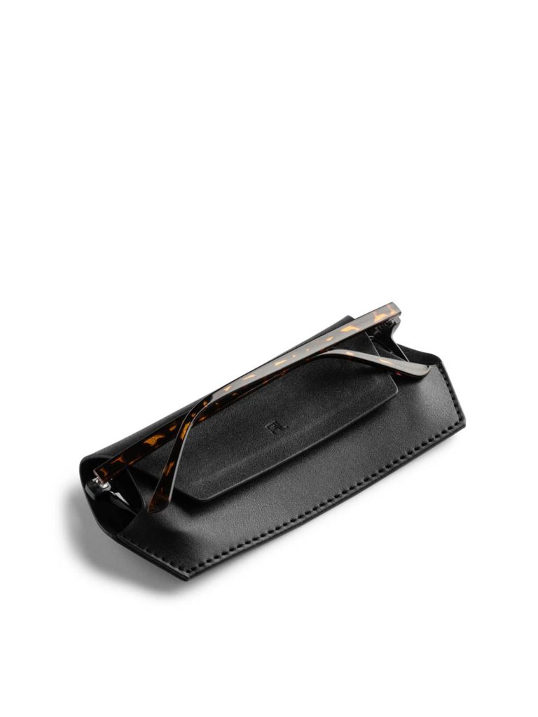 fox and leo sunglasses case black