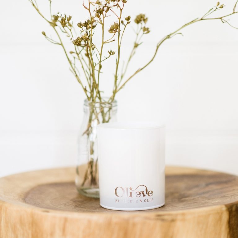 olieve and olie candle