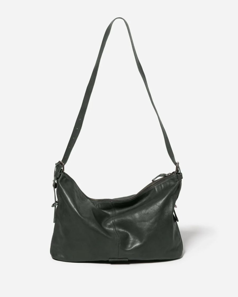 stitch & hide vaucluse leather bag in petrol